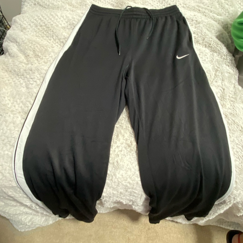 Vintage Nike Black Basketball Pants